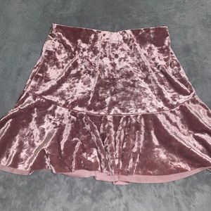 VELVET SKIRT !!